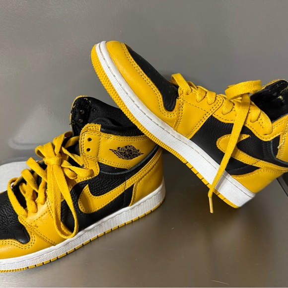 Nike Air Jordan 1 Retro High Size 4.5Y 575441-701 - Picture 8 of 10